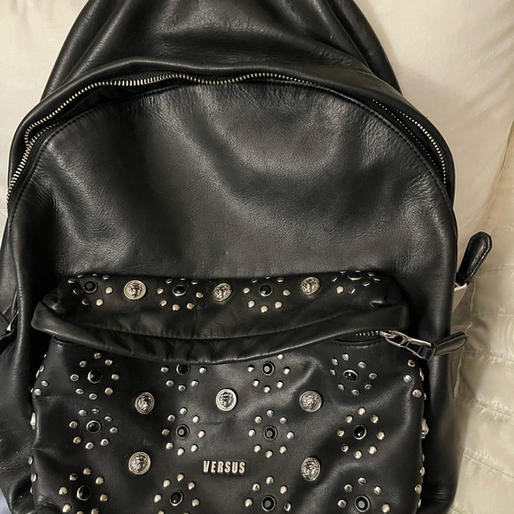 VERSACE (Versus Backpack) - Picture 6 of 7